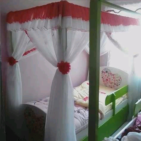 Custom-made Mosquito Nets - Lowan Interiors